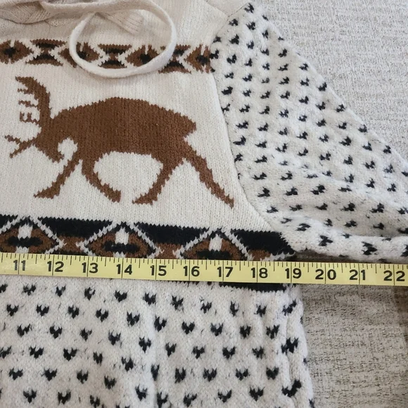 American Eagle Knit Hooded Pullover Deer Sweater Cream Mens Medium Winter FallE - Picture 8 of 9